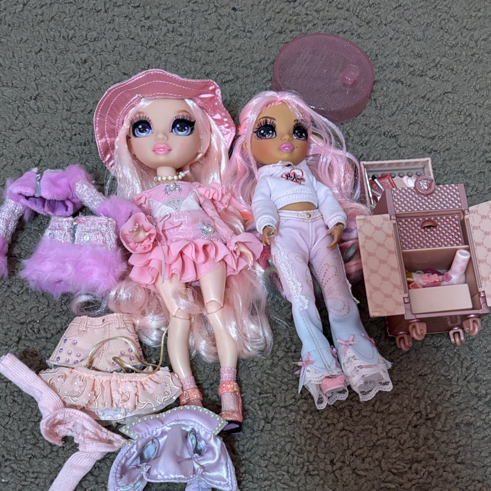 rainbow high costume ball bella parker & kia heart doll lot